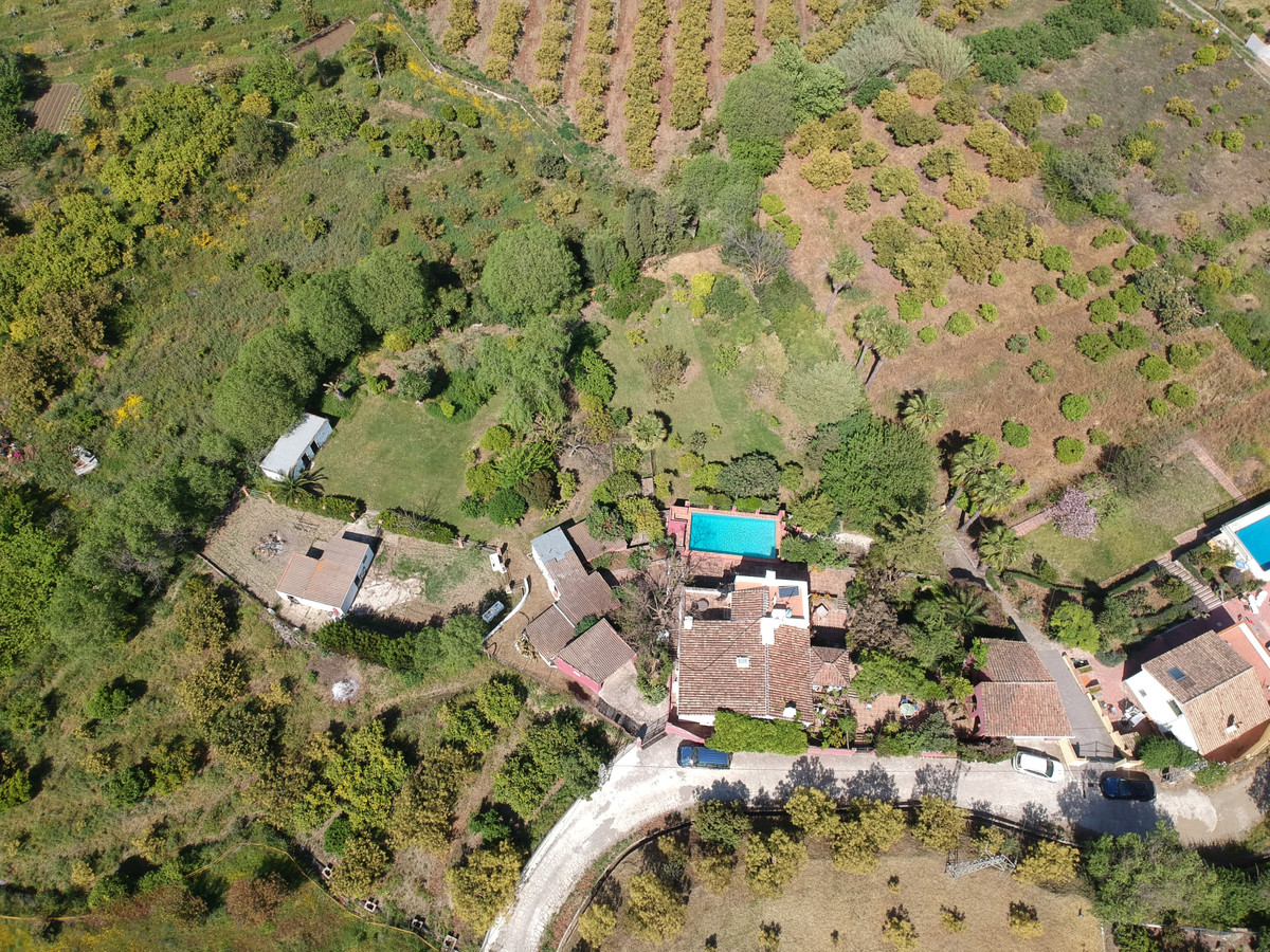 3 Bedroom Country house in Alhaurín el Grande - Photo 2