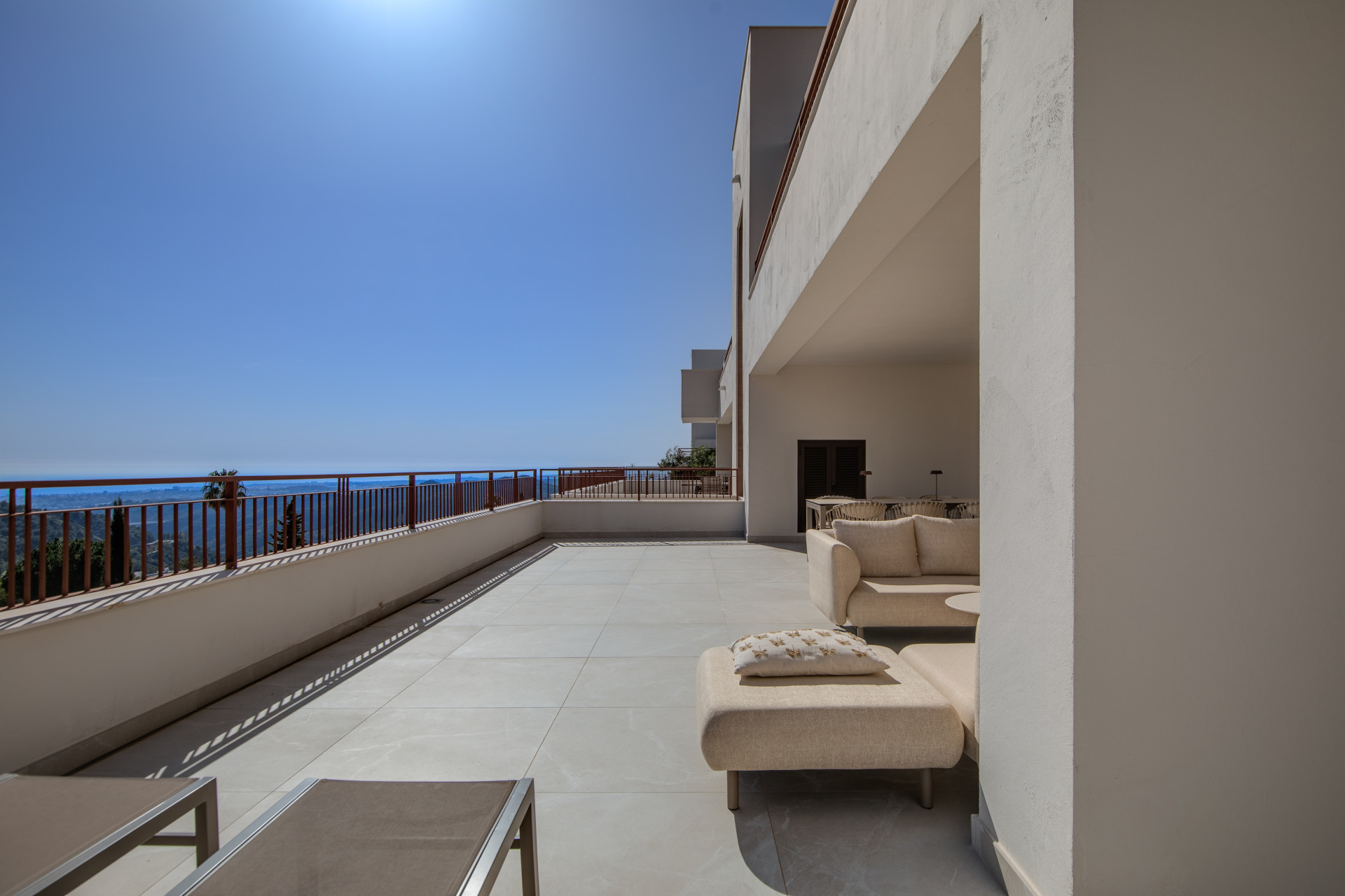3 Bedroom Apartment in Istán - Photo 3