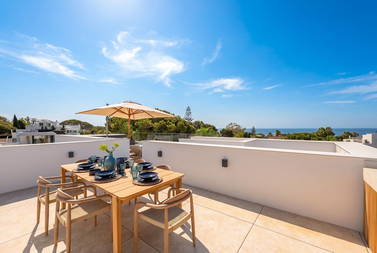 6 Bedroom Villa in Marbella - Photo 75