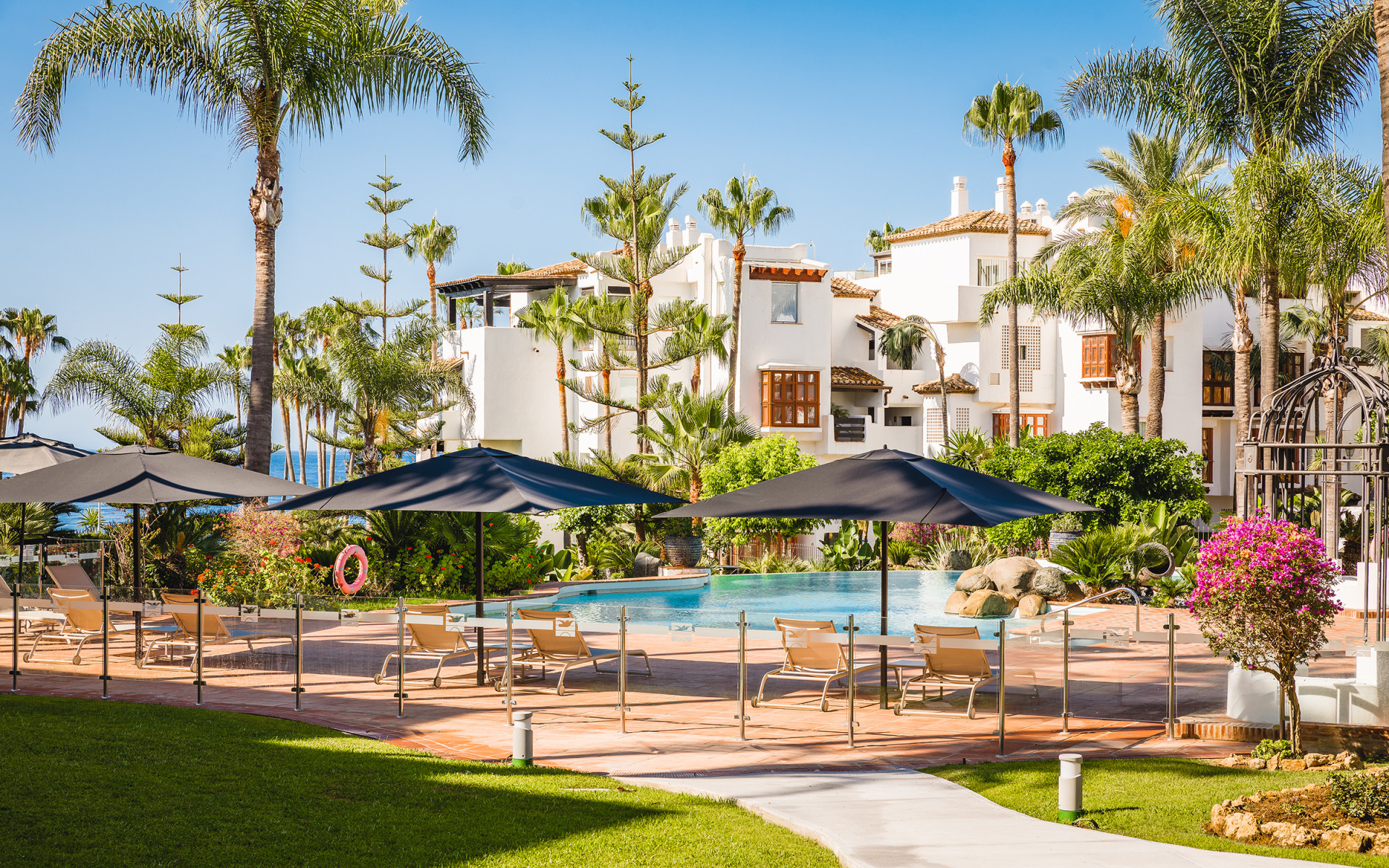 3 Bedroom Apartment in Marbella - Photo 6