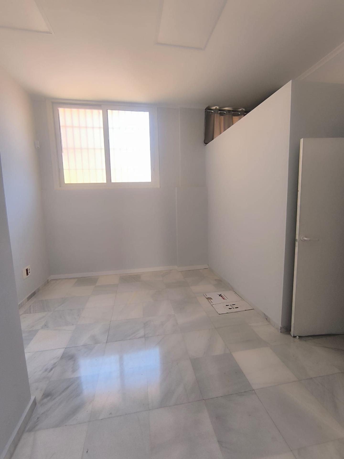 Local en Málaga – Foto 15