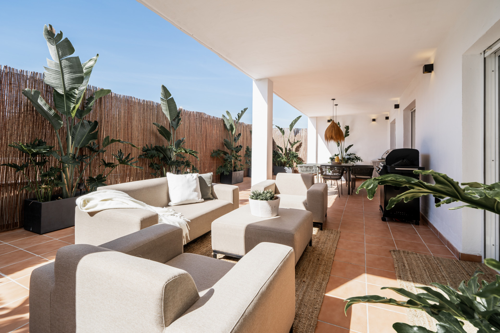 4 Bedroom Apartment in Marbella - Photo 12