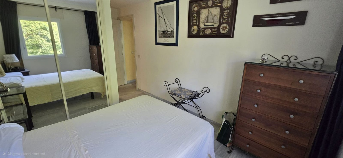 2 Bedroom Apartment in Marbella - Photo 12