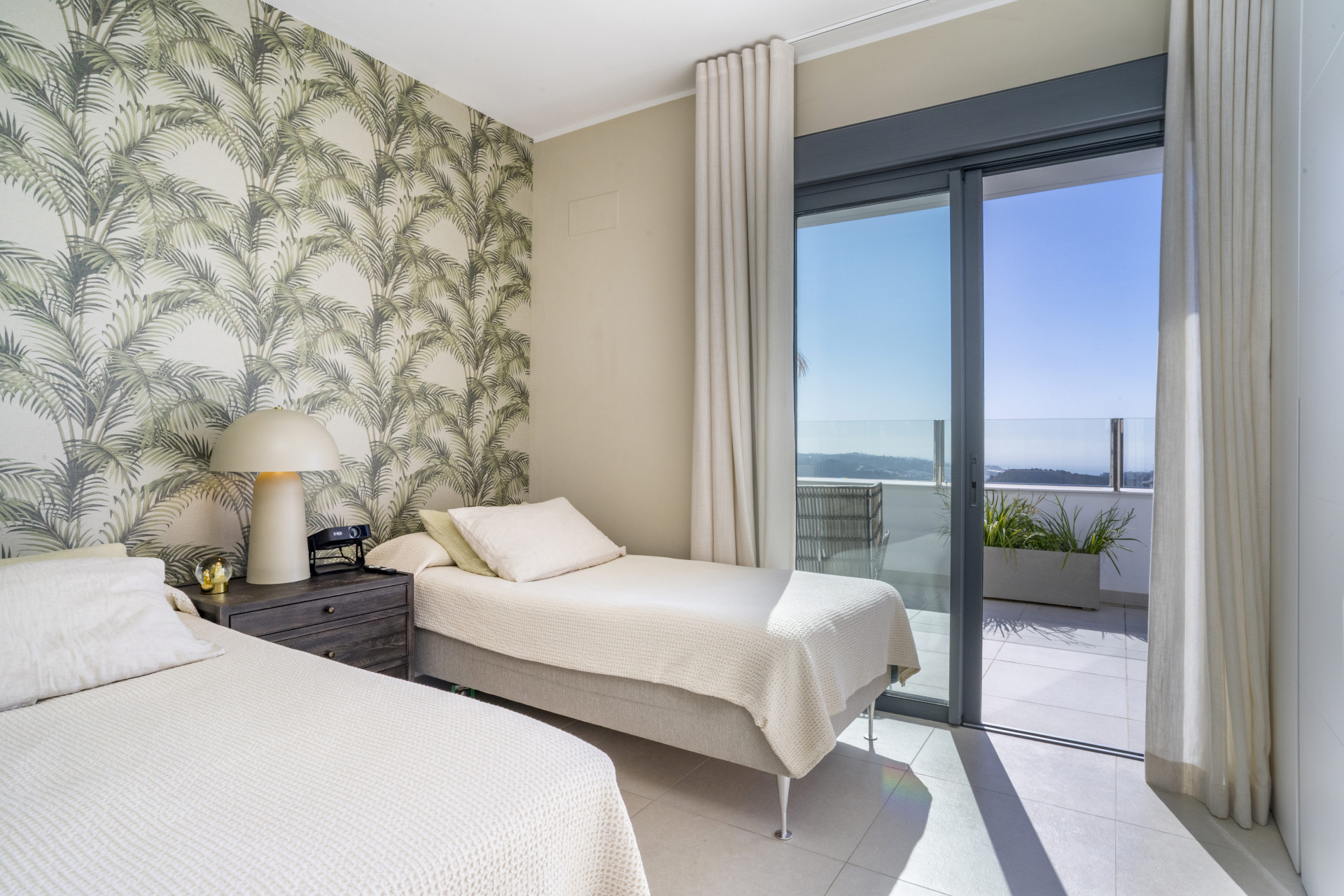 2 Bedroom Penthouse in Mijas - Photo 10