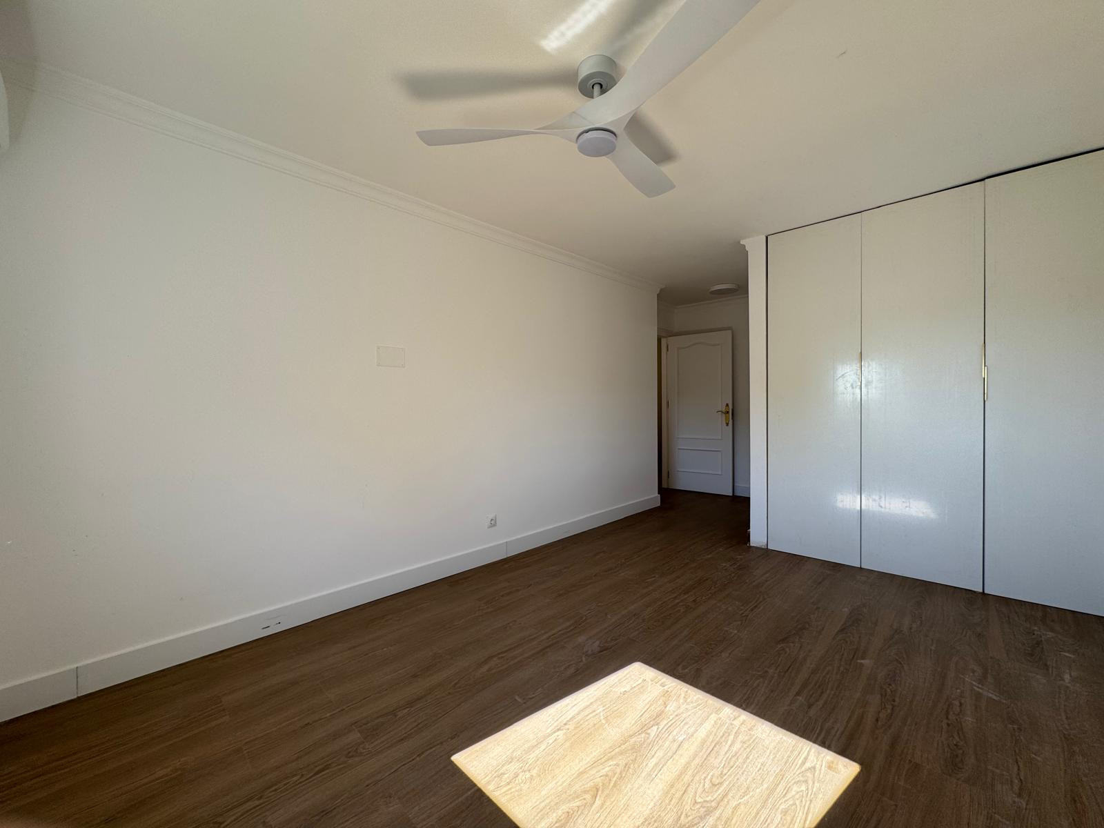 2 Bedroom Apartment in Estepona - Photo 21