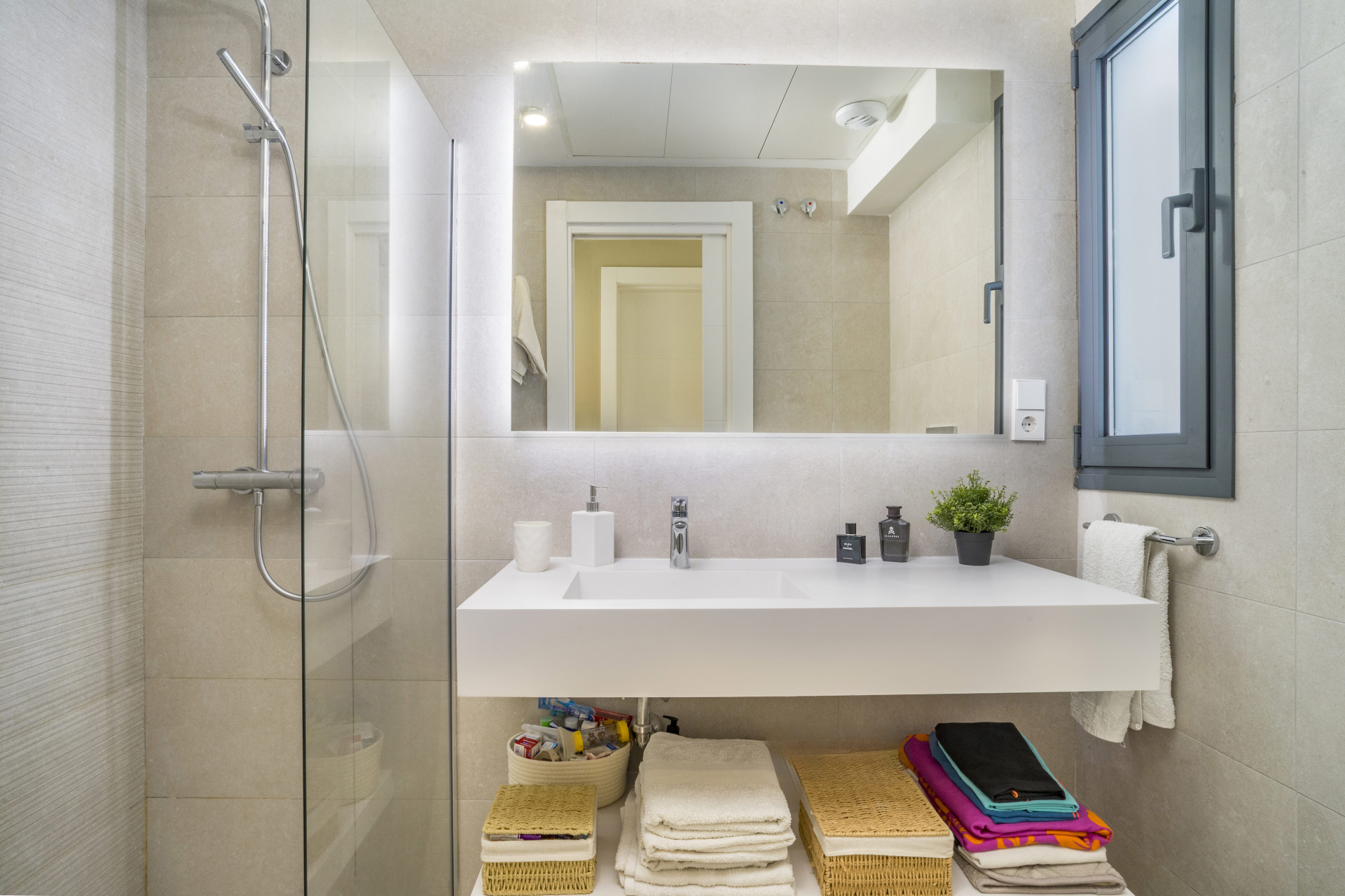 2 Bedroom Penthouse in Mijas - Photo 12