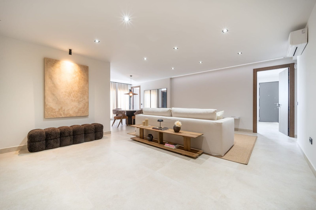 5 Bedroom Villa in Mijas - Photo 24