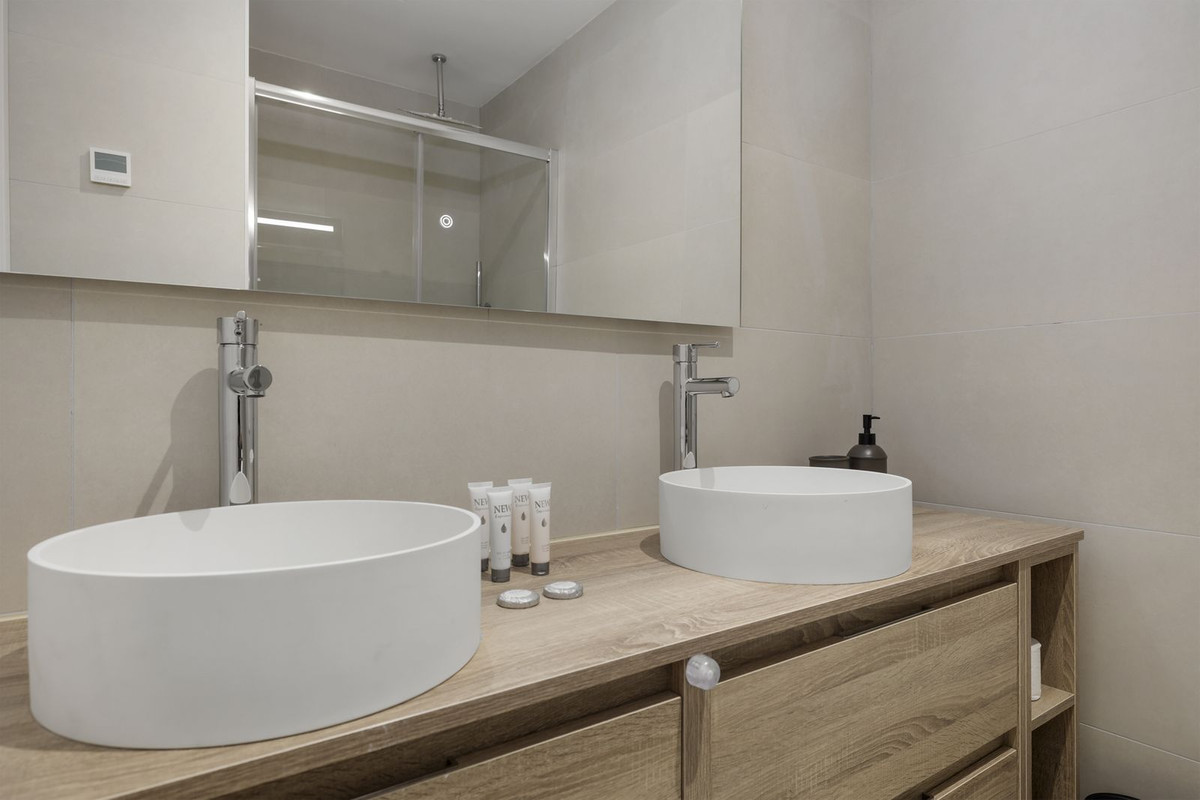 3 Bedroom Apartment in Fuengirola - Фото 16