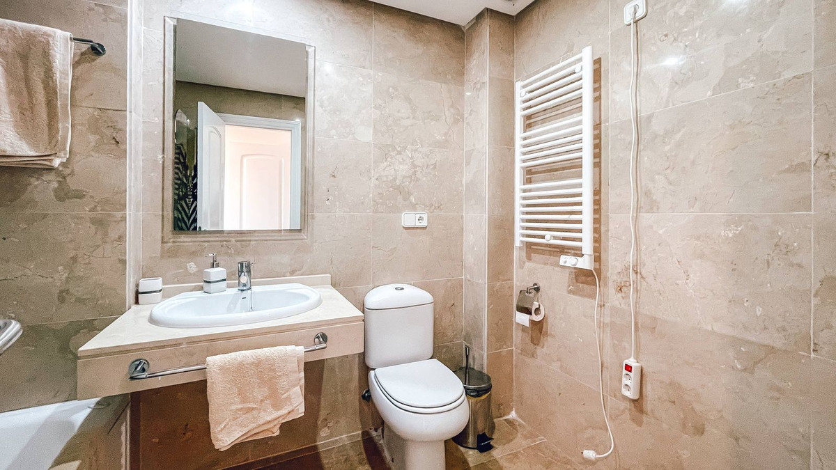 2 Bedroom Apartment in La Duquesa - Фото 8