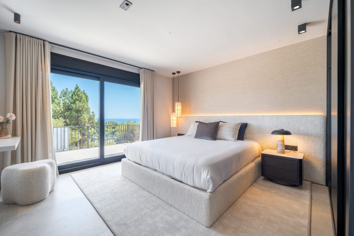 5 Bedroom Villa in Mijas - Photo 21
