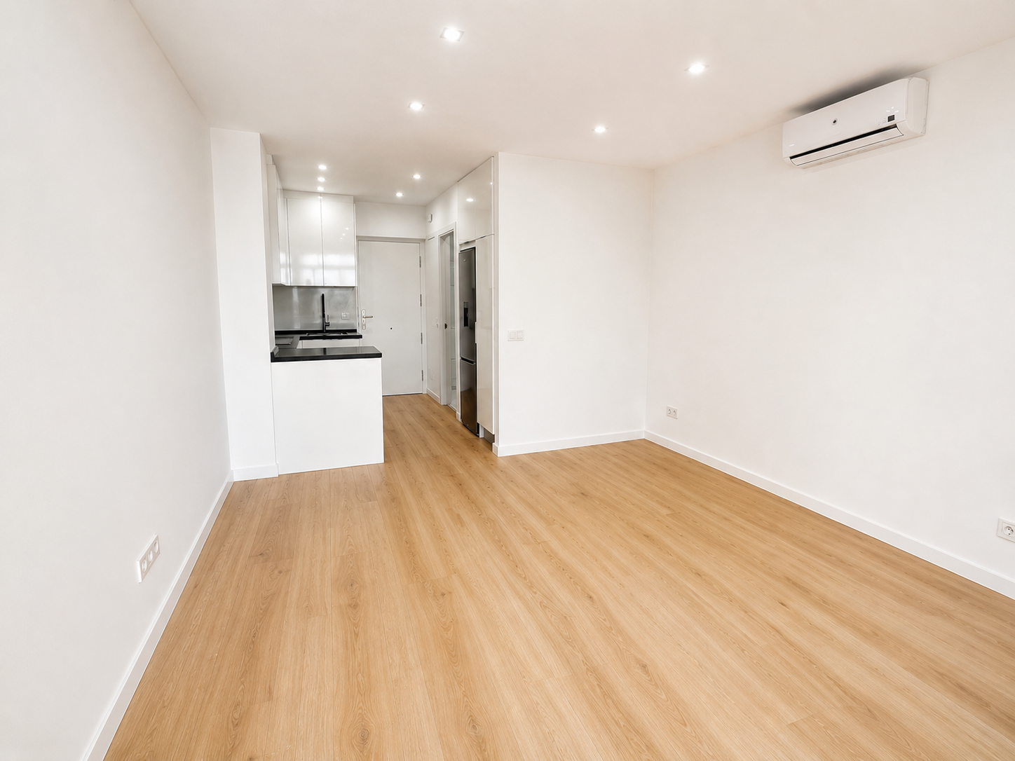 Apartment in Benalmádena - Photo 2