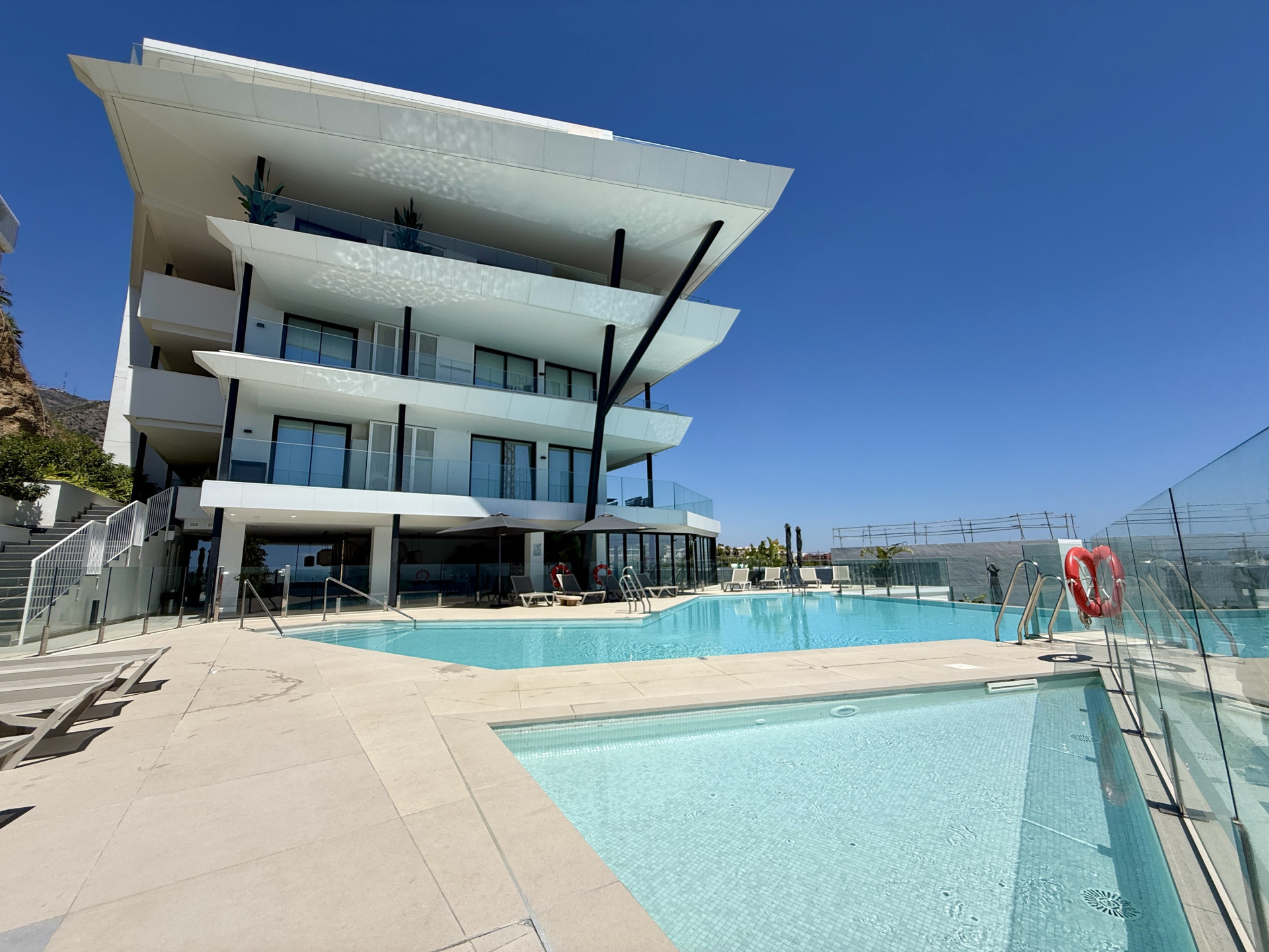 2 Bedroom Apartment in Benalmádena - Photo 13