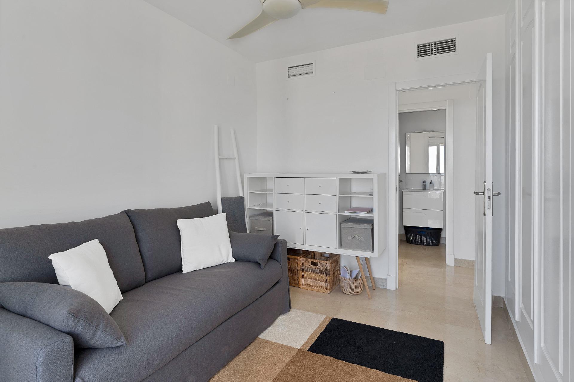 2 Bedroom Penthouse in Mijas - Photo 28