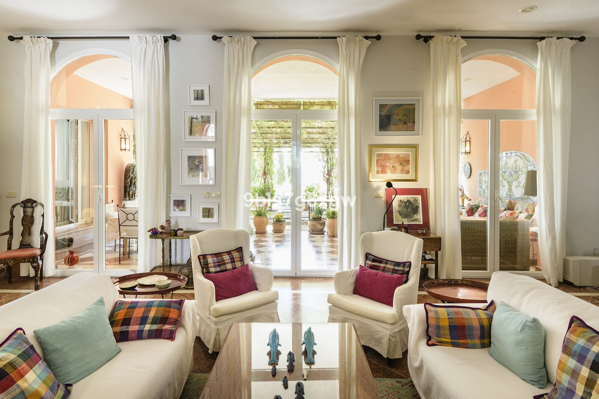 9 Bedroom Country house in Gaucín - Photo 7