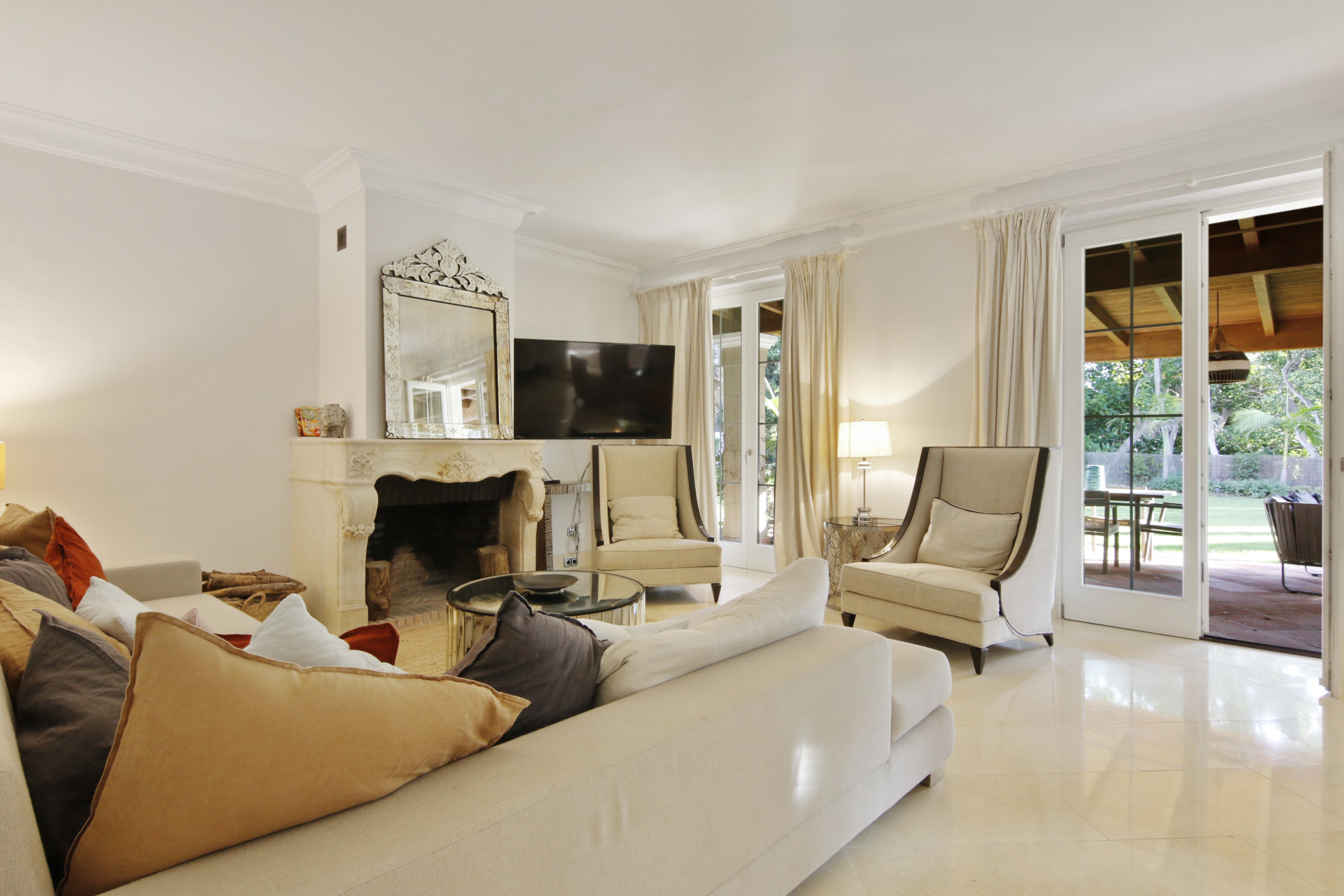 4 Bedroom Villa in Marbella - Photo 4