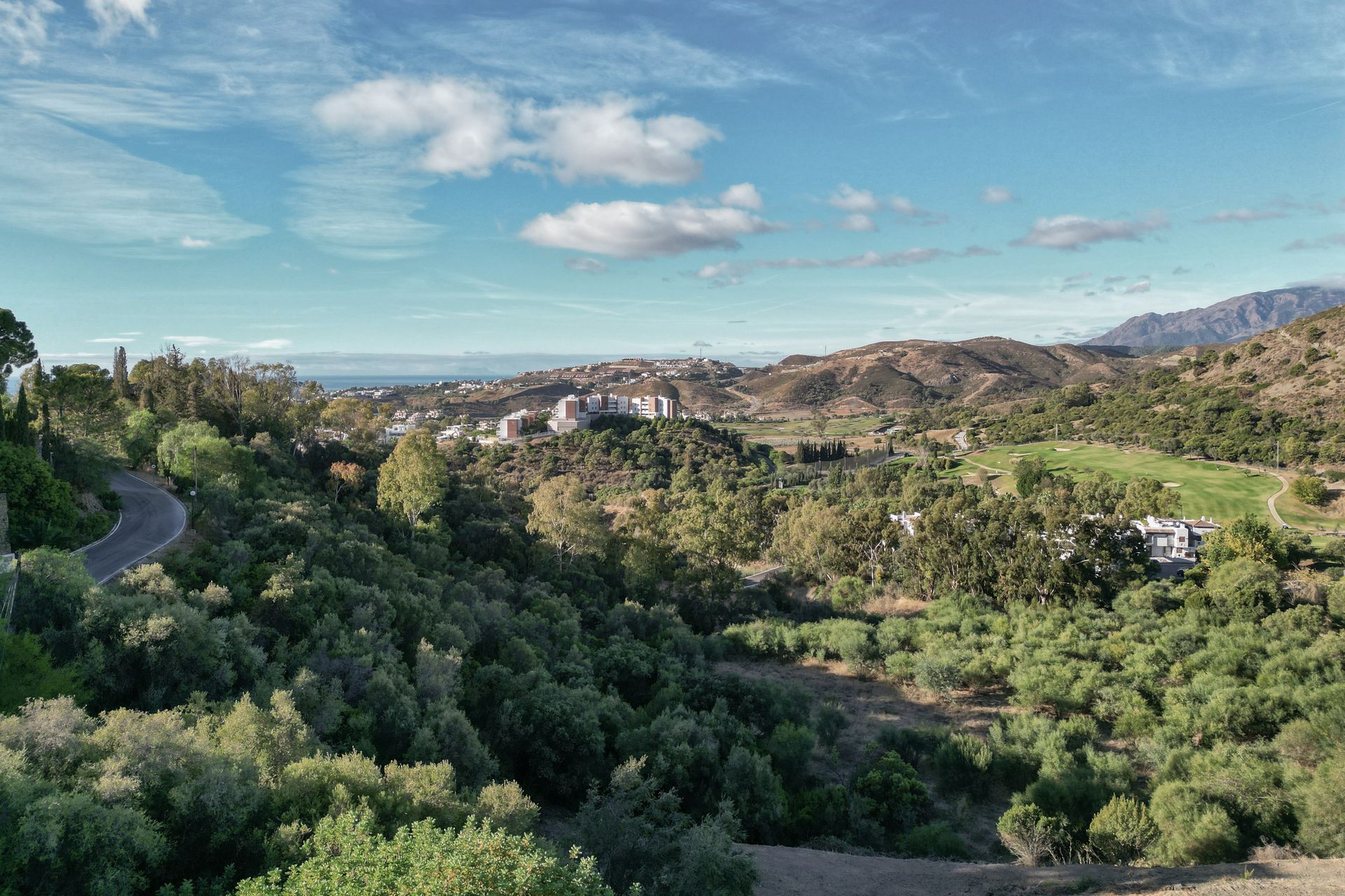 5,185 m² Plot in Benahavís - Photo 4