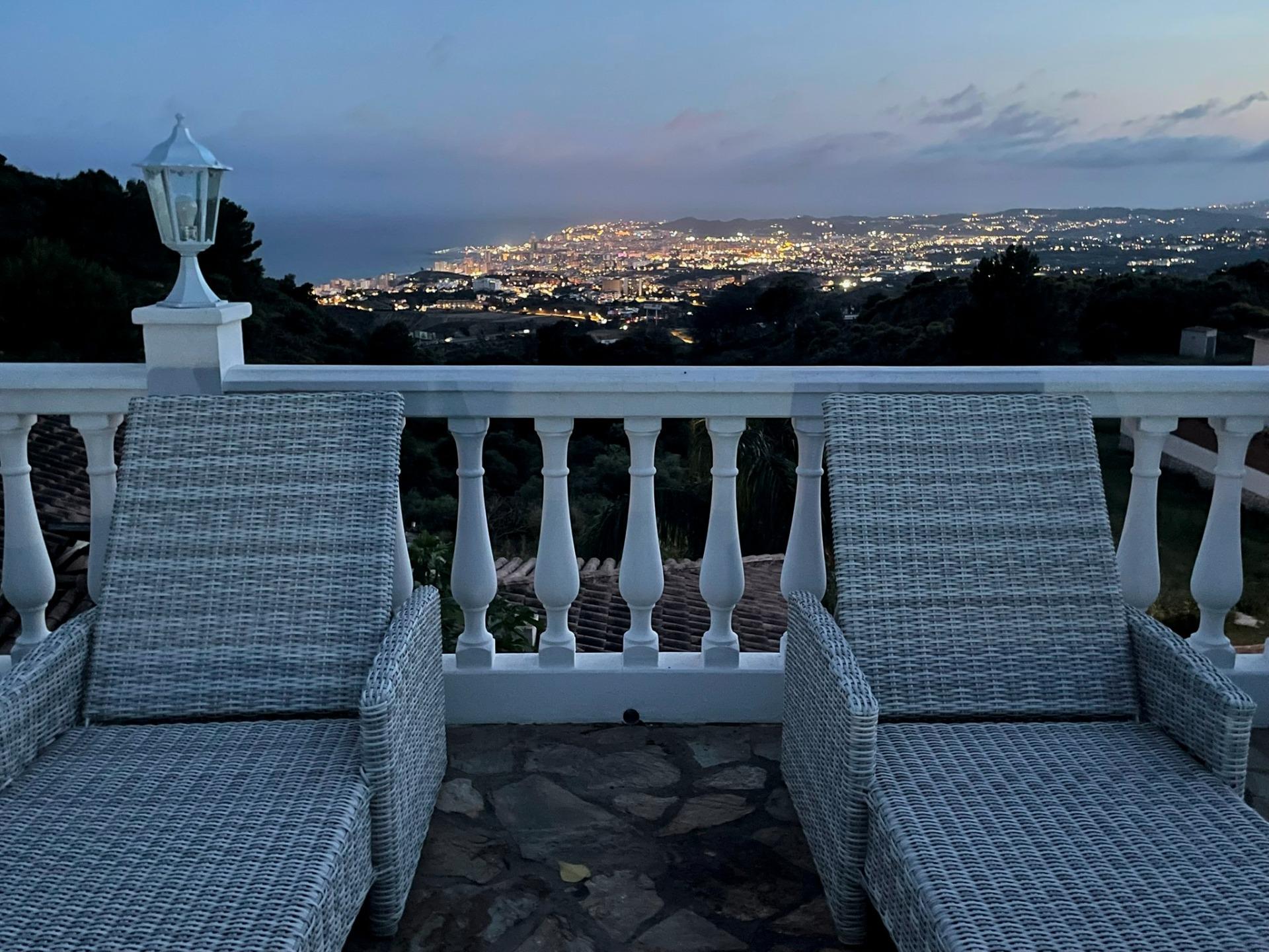 6 Bedroom Villa in Mijas - Photo 48