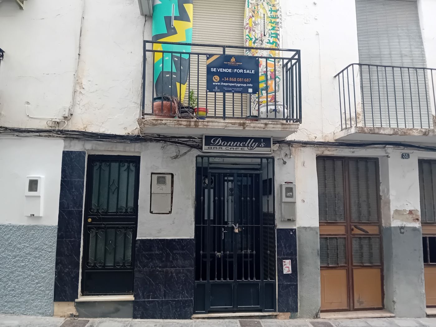 Bedrijfsruimte in Granada, Spanje – Foto 1