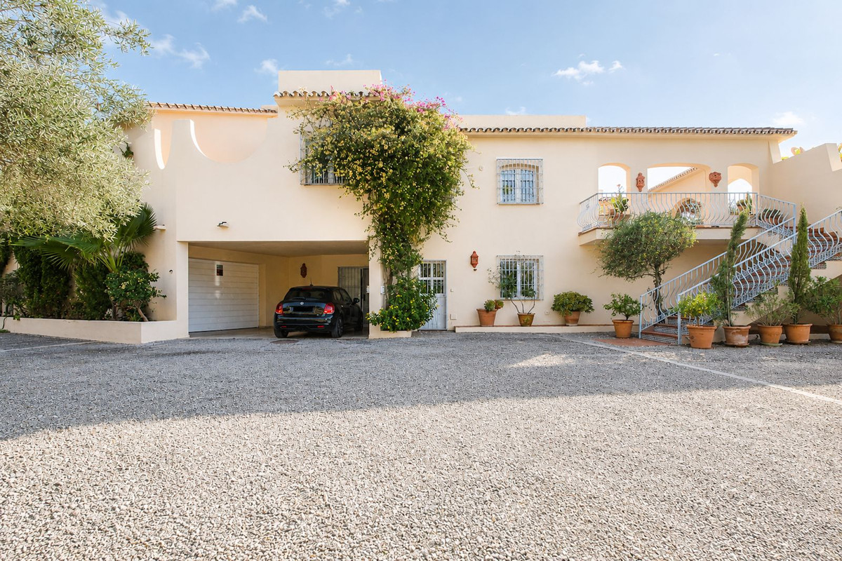 4 Bedroom Villa in Benahavís - Foto 2