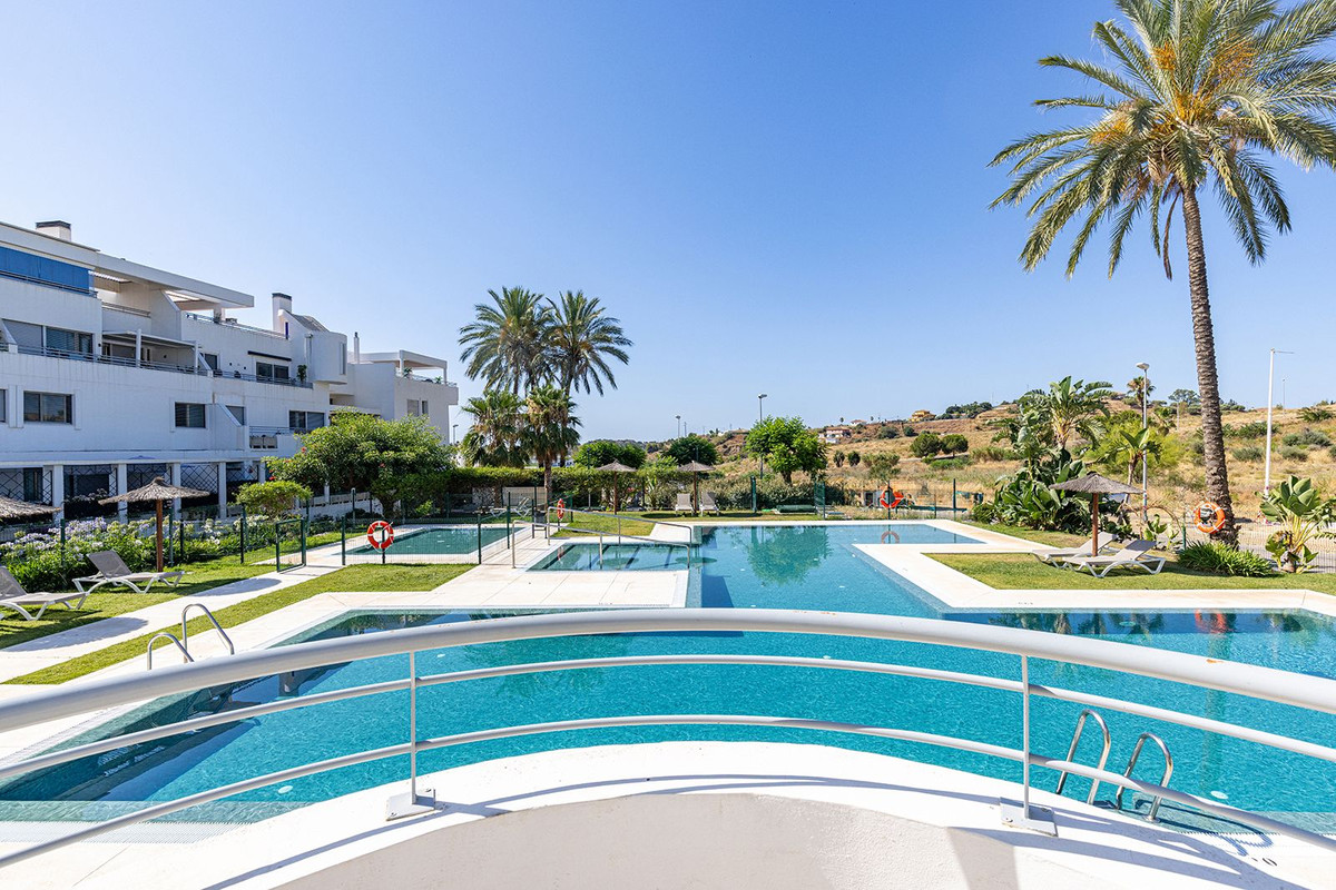 3 Bedroom Penthouse in Mijas - Photo 3