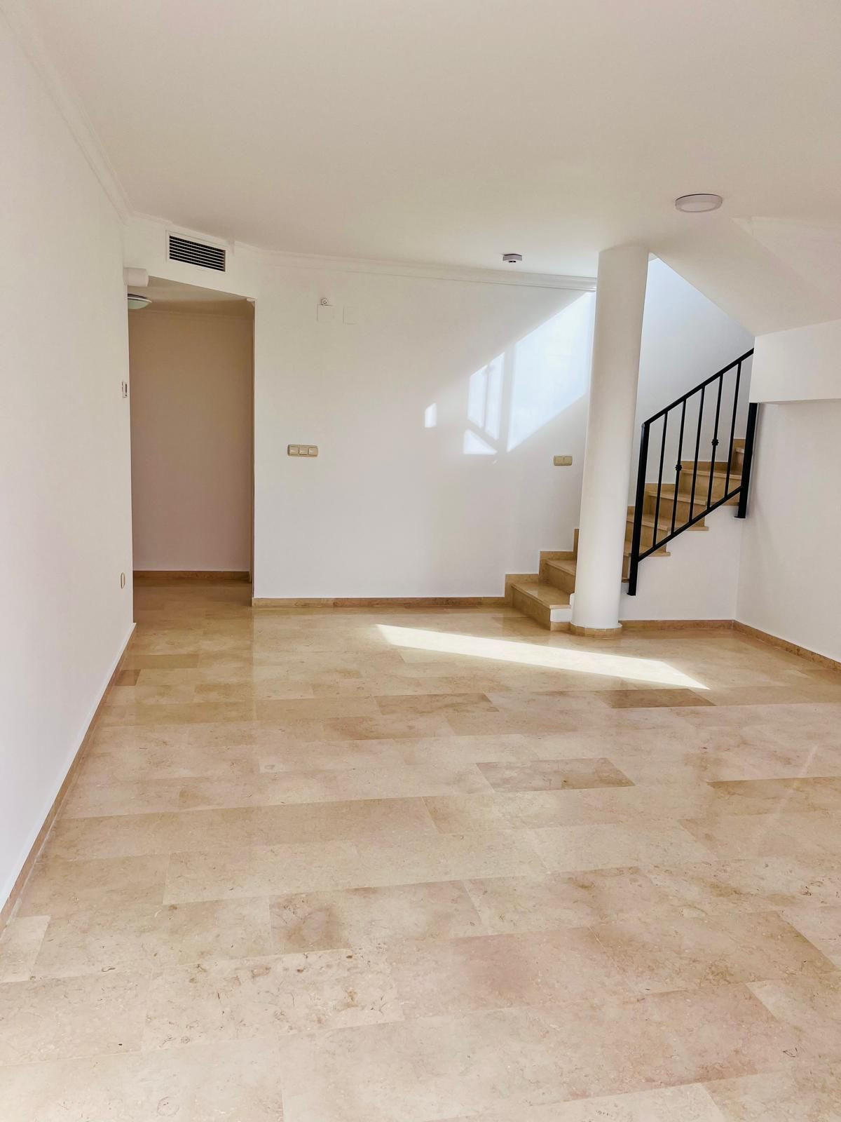 Apartamento com 2 quartos com piscina em Málaga, Espanha – Foto 6