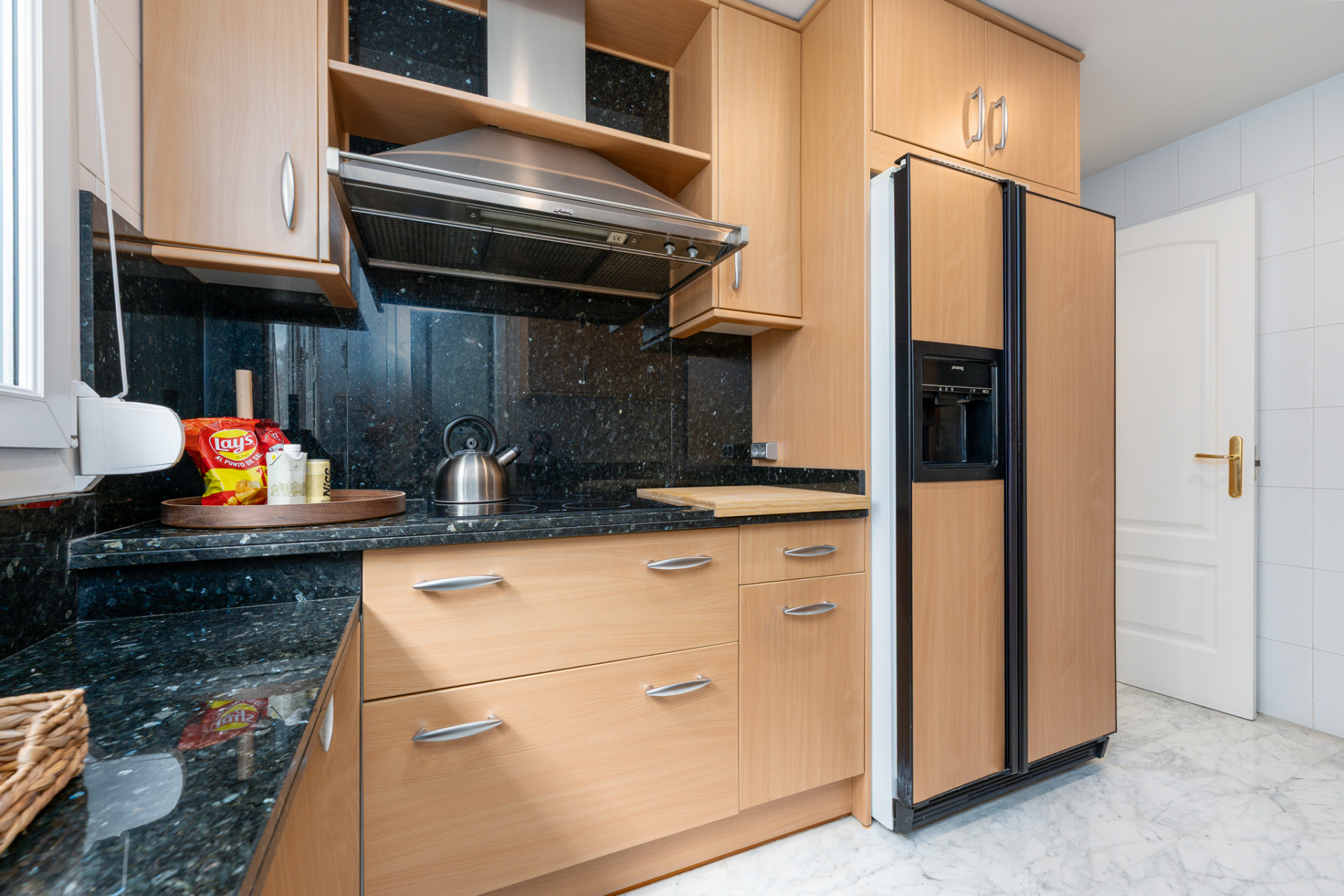 4 Bedroom Apartment in Marbella - Photo 5