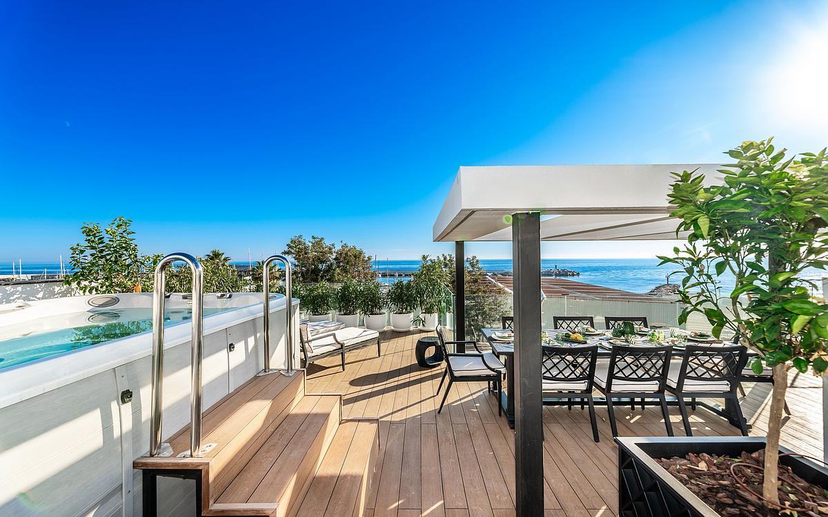 5 Bedroom Villa in Marbella - Photo 6