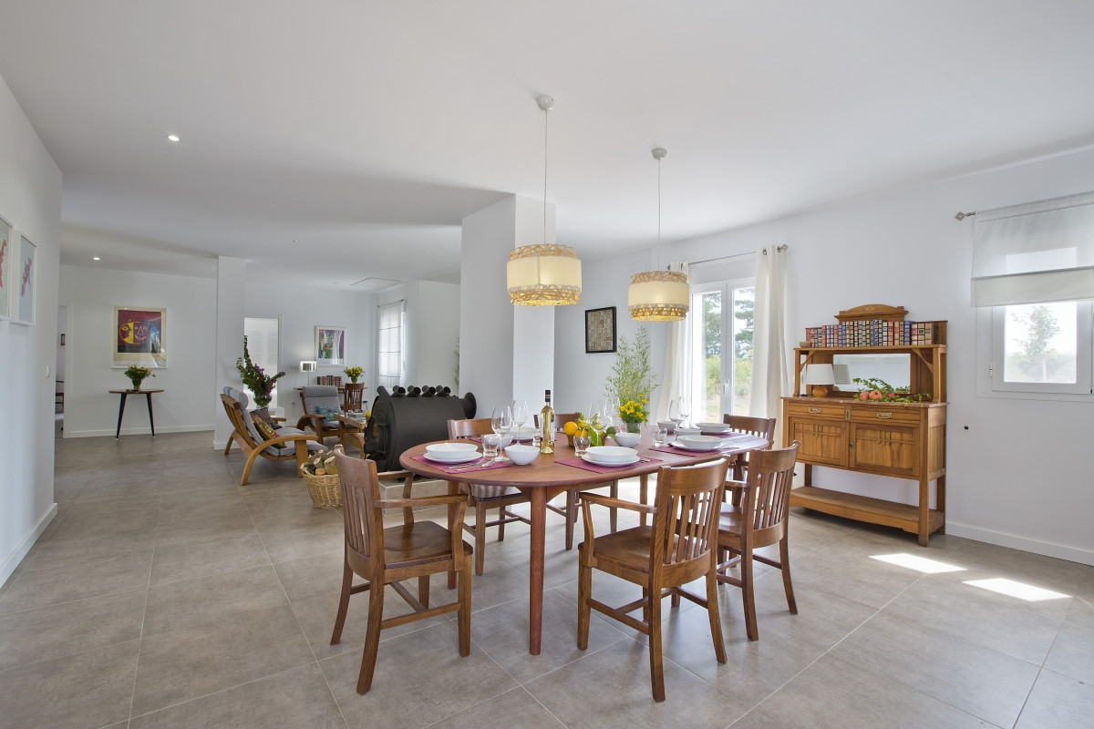 Chalet de 3 dormitorios con piscina en Málaga – Foto 6