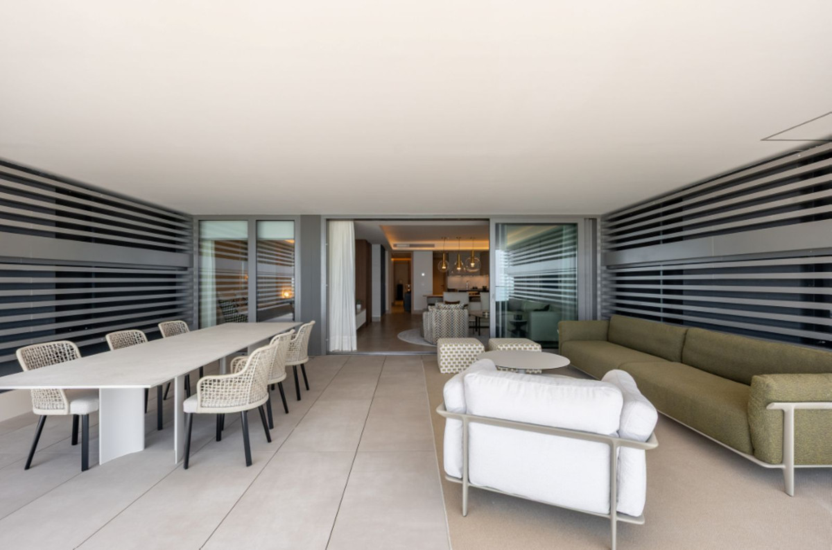 3 Bedroom Apartment in Málaga - Photo 3