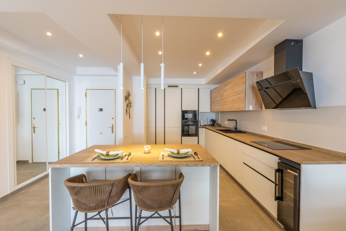 2 Bedroom Apartment in San Pedro de Alcántara - Фото 7