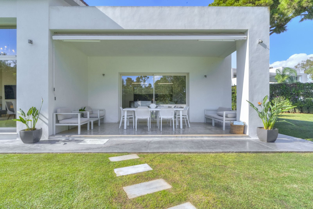 3 Bedroom Villa in San Pedro de Alcántara - Foto 30