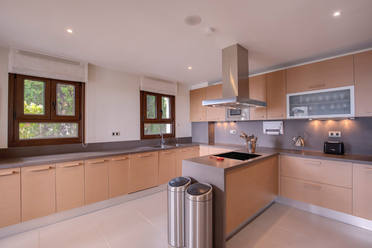 5 Bedroom Villa in Benahavís - Foto 32