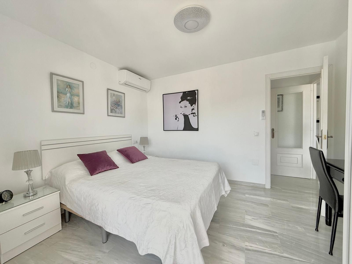 2 Bedroom Apartment in Fuengirola - Foto 13