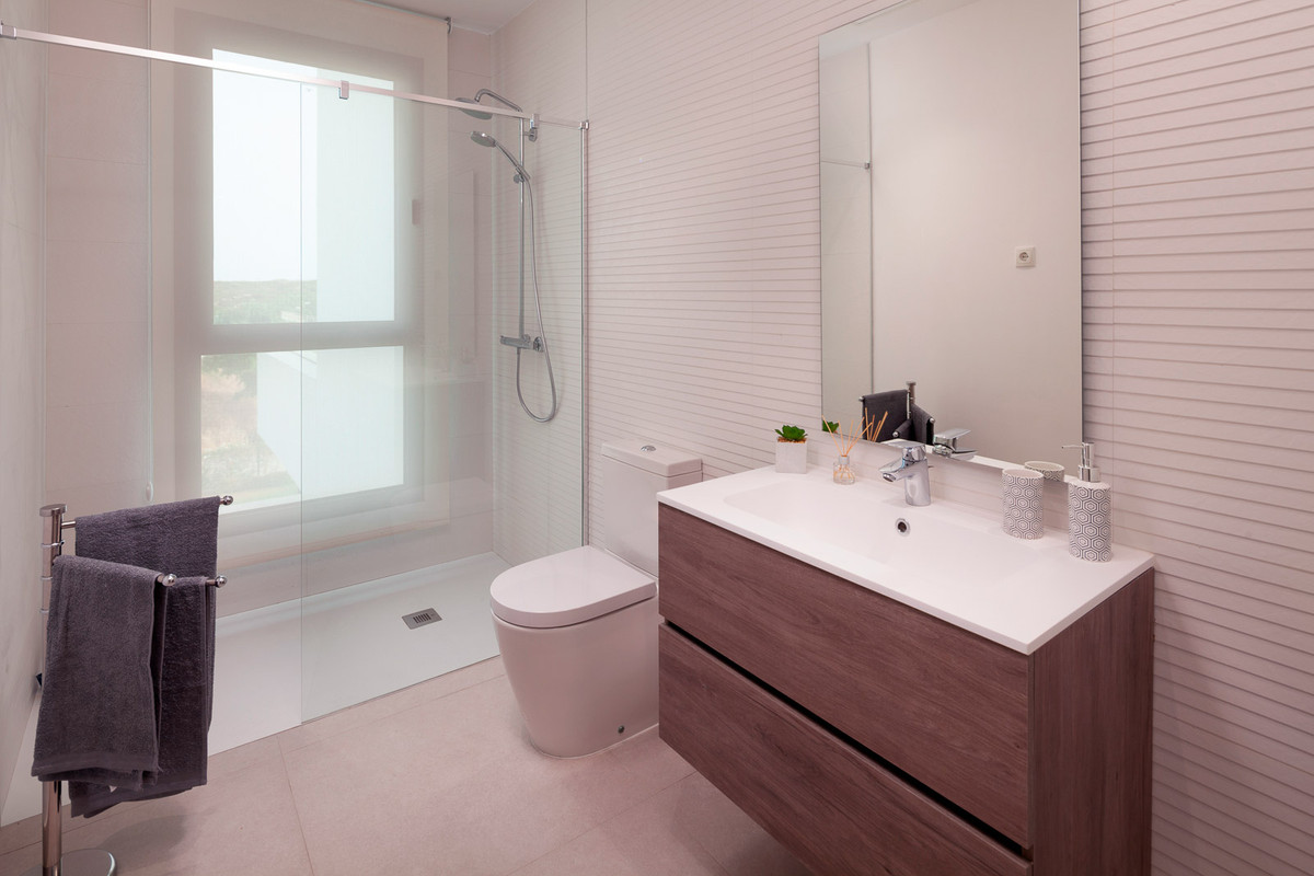 4 Bedroom Villa in Casares - Photo 7