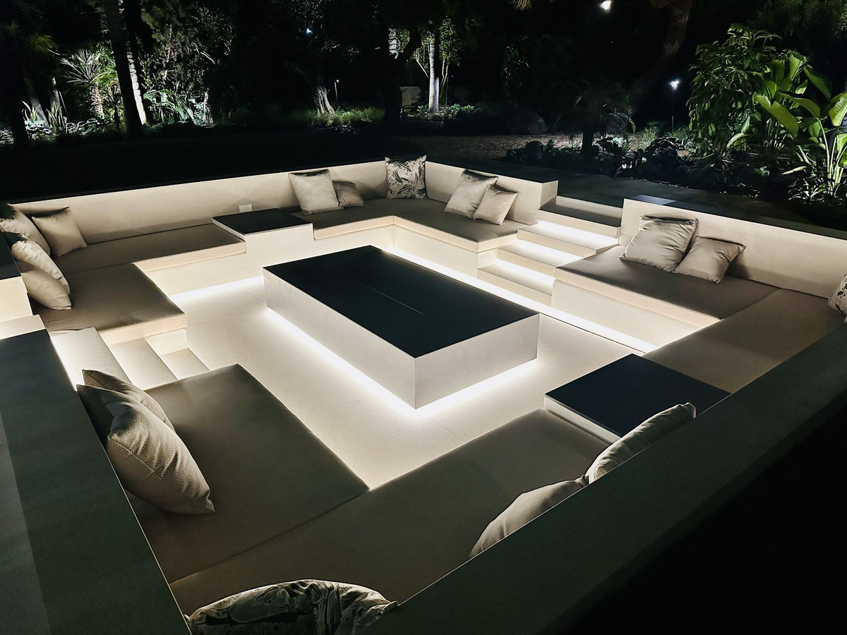 5 Bedroom Villa in Marbella - Photo 42