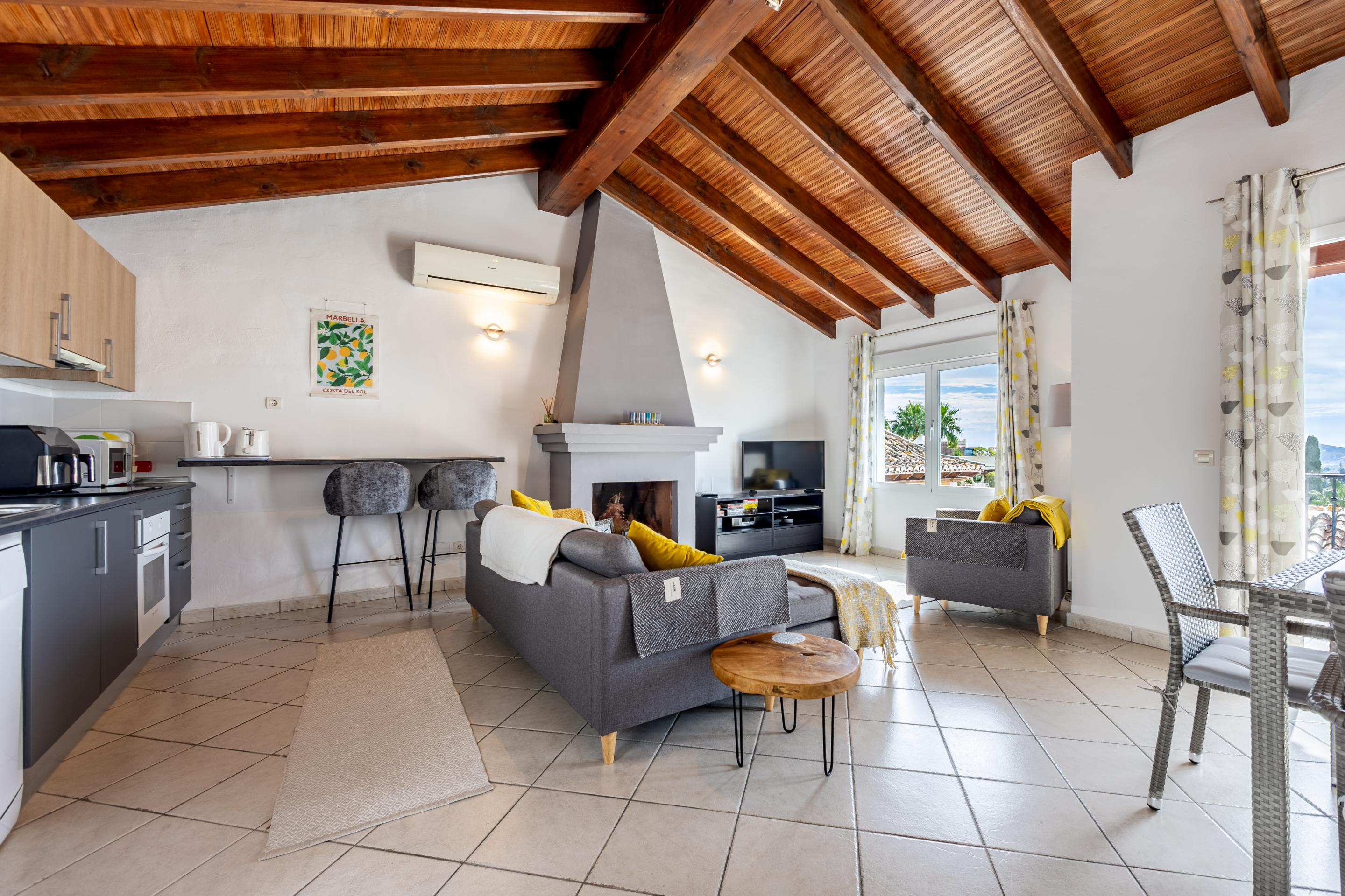 2 Bedroom Villa in Mijas - Photo 6