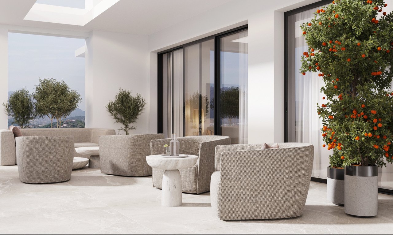 2 Bedroom Apartment in Estepona - Photo 2