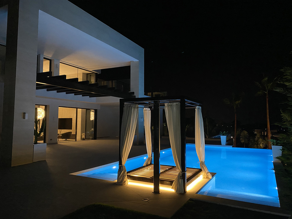 6 Bedroom Villa in Benahavís - Foto 47