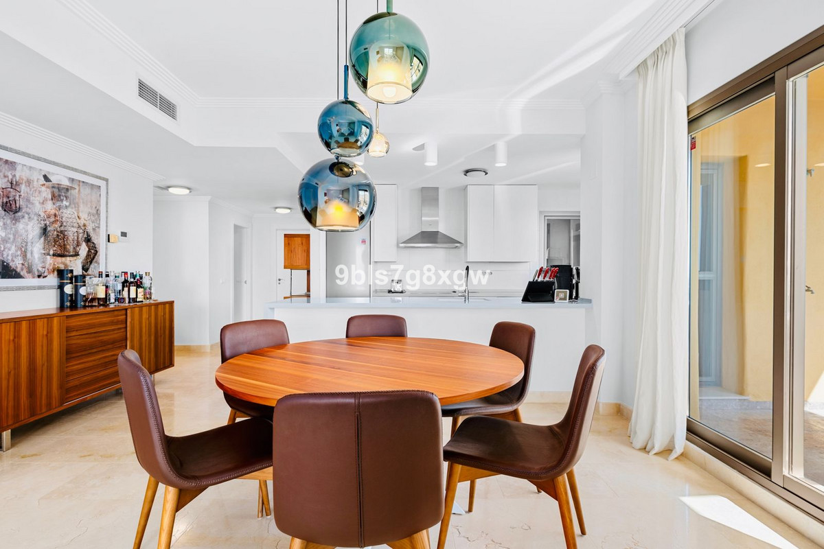 3 Bedroom Apartment in Benahavís - Фото 8