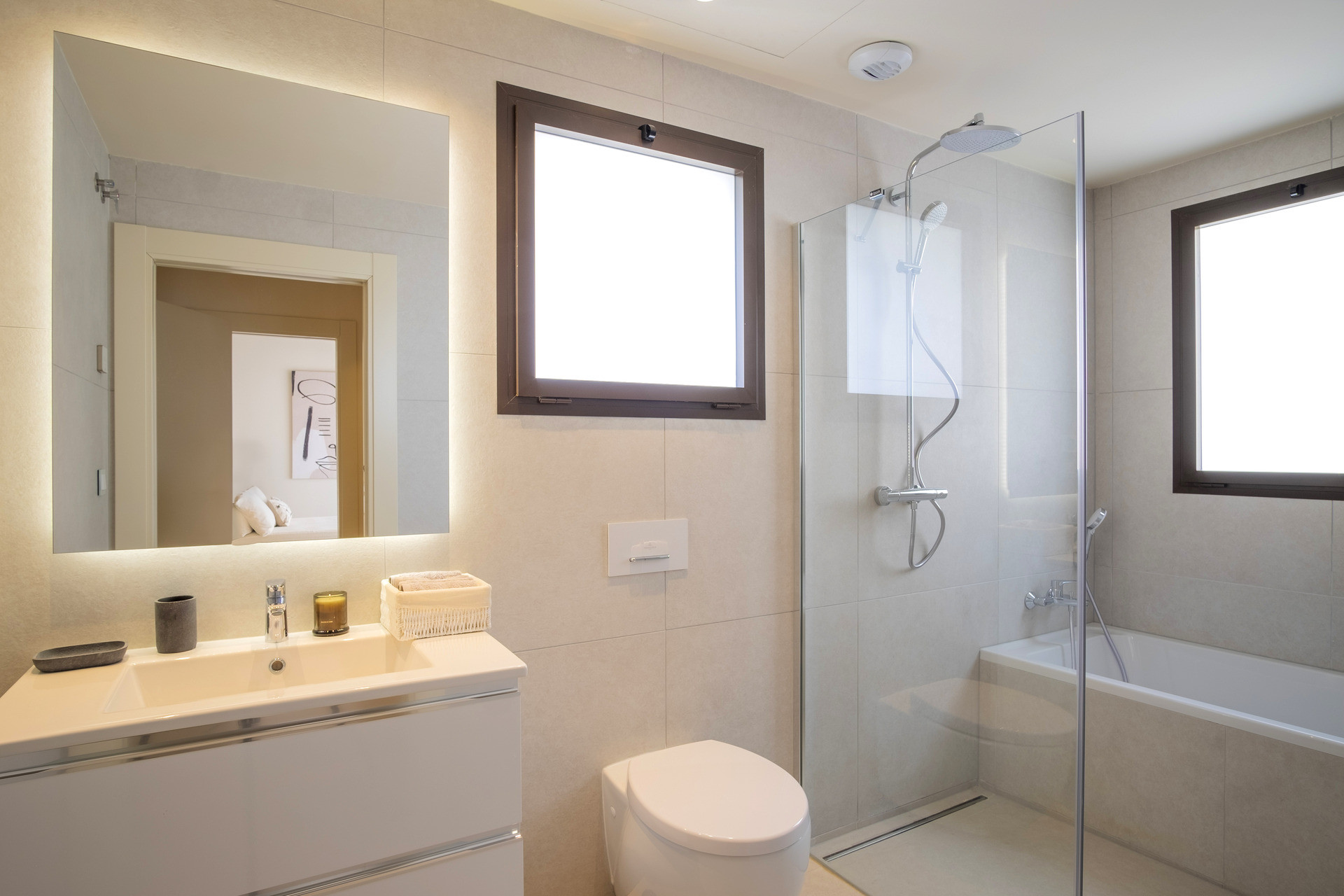 4 Bedroom Villa in Estepona - Photo 10