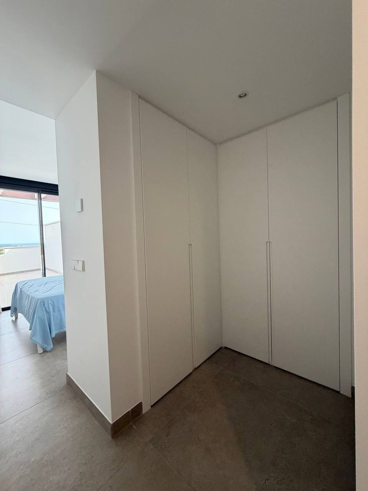 4 Bedroom Apartment in Estepona - Photo 22