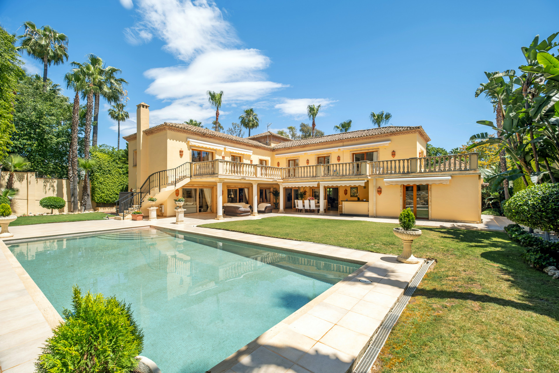 4 Bedroom Villa in Marbella - Photo 29