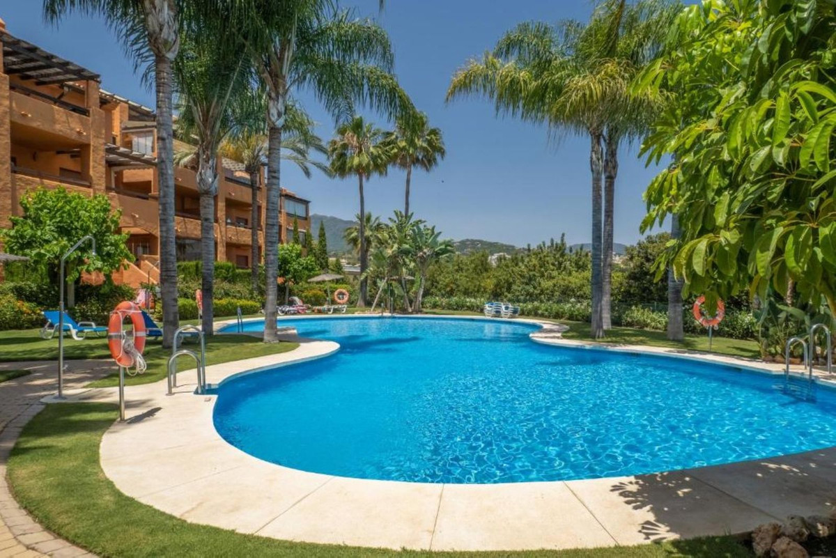 2 Bedroom Apartment in Estepona - Foto 23