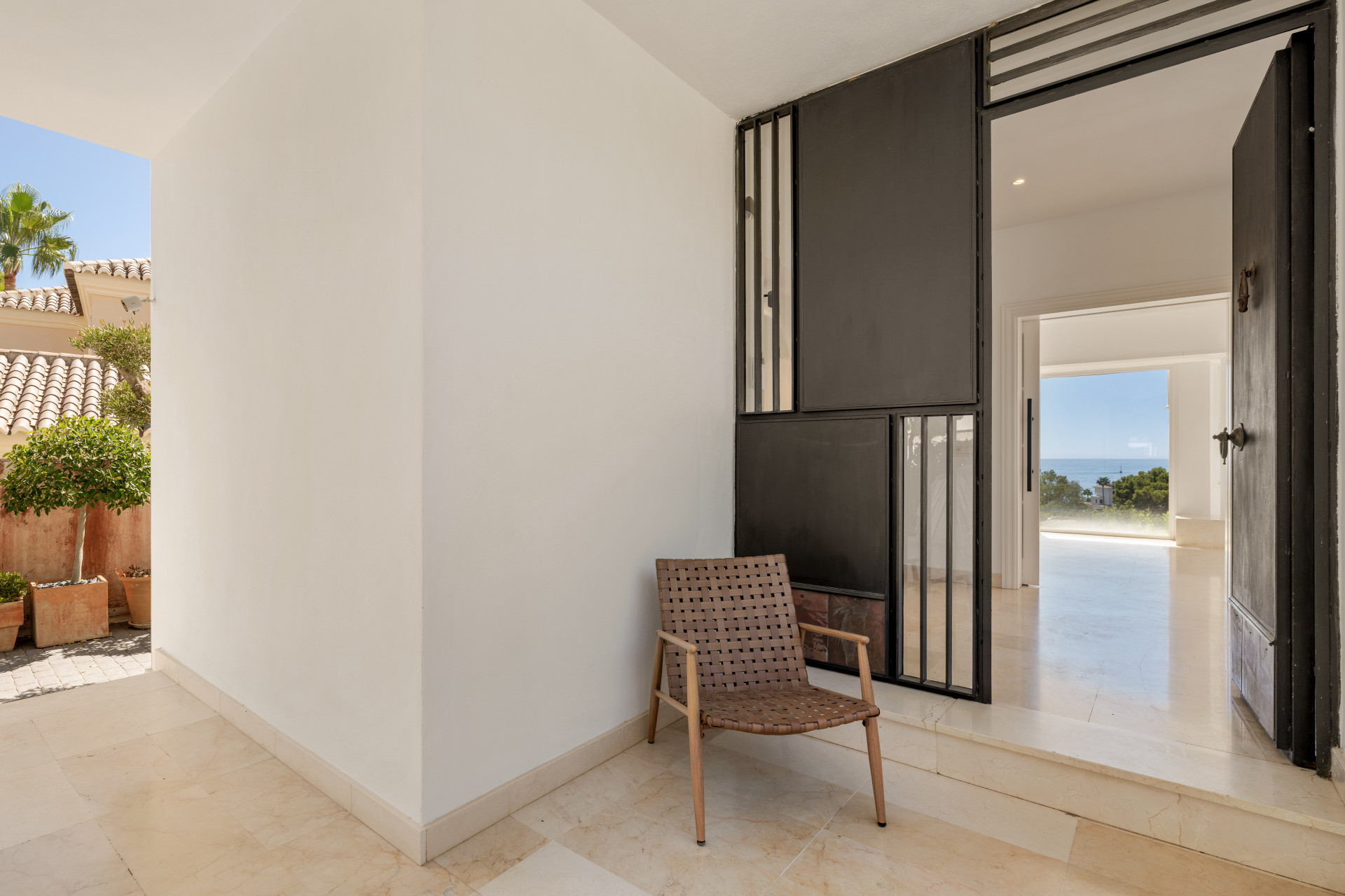 4 Bedroom Villa in Estepona - Photo 6