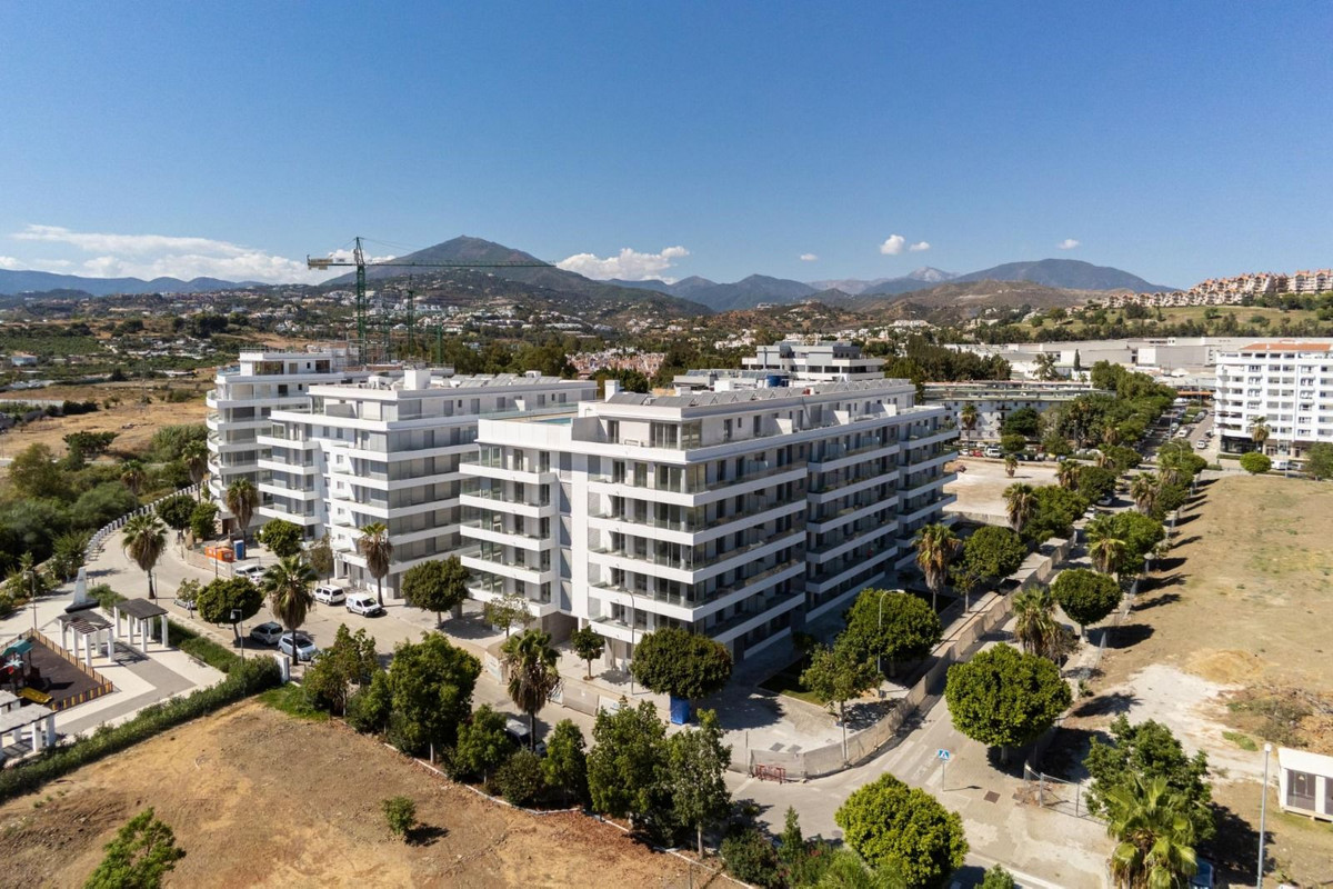 Piso de 3 dormitorios con piscina en Málaga – Foto 7
