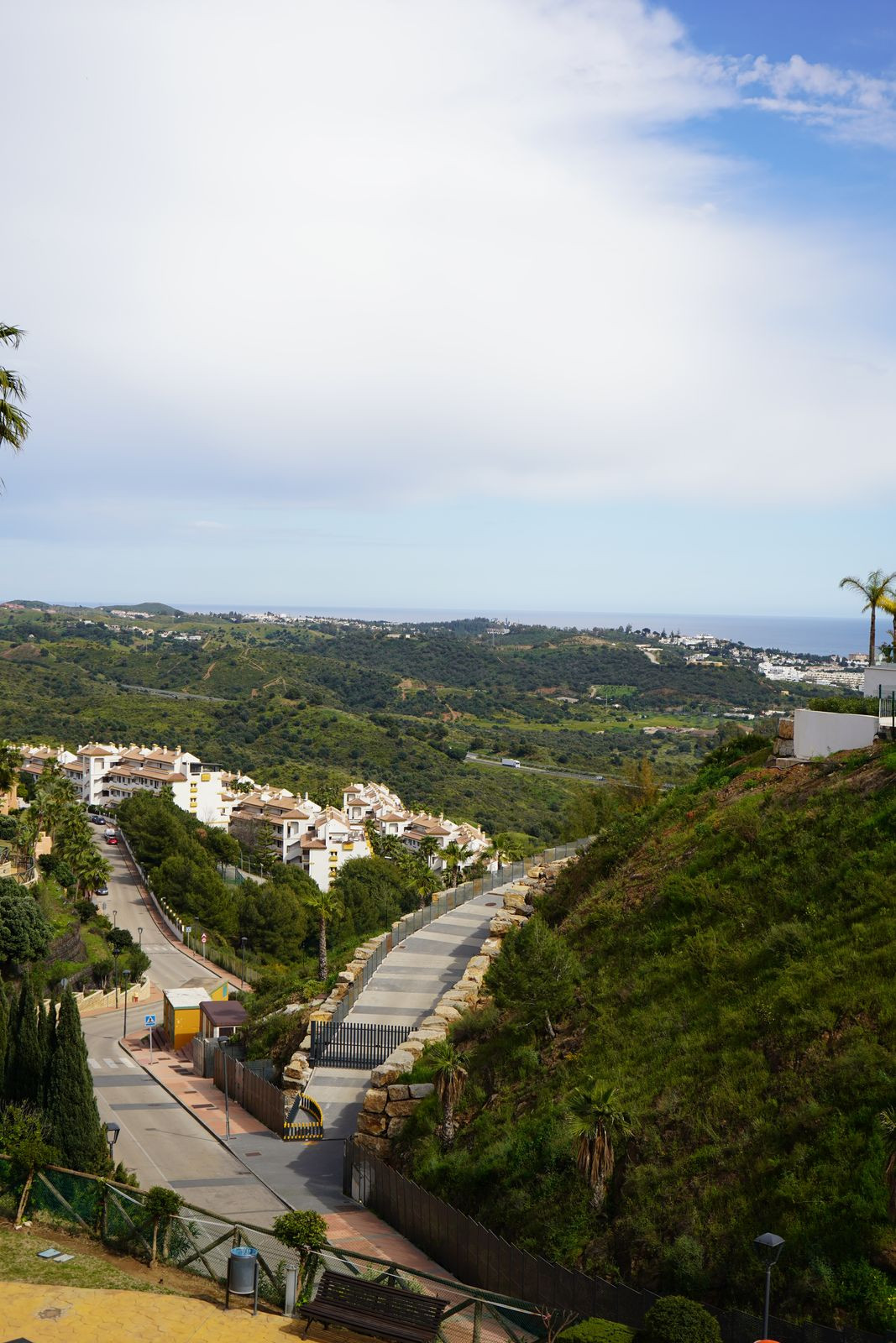 2 Bedroom Apartment in Mijas - Photo 16