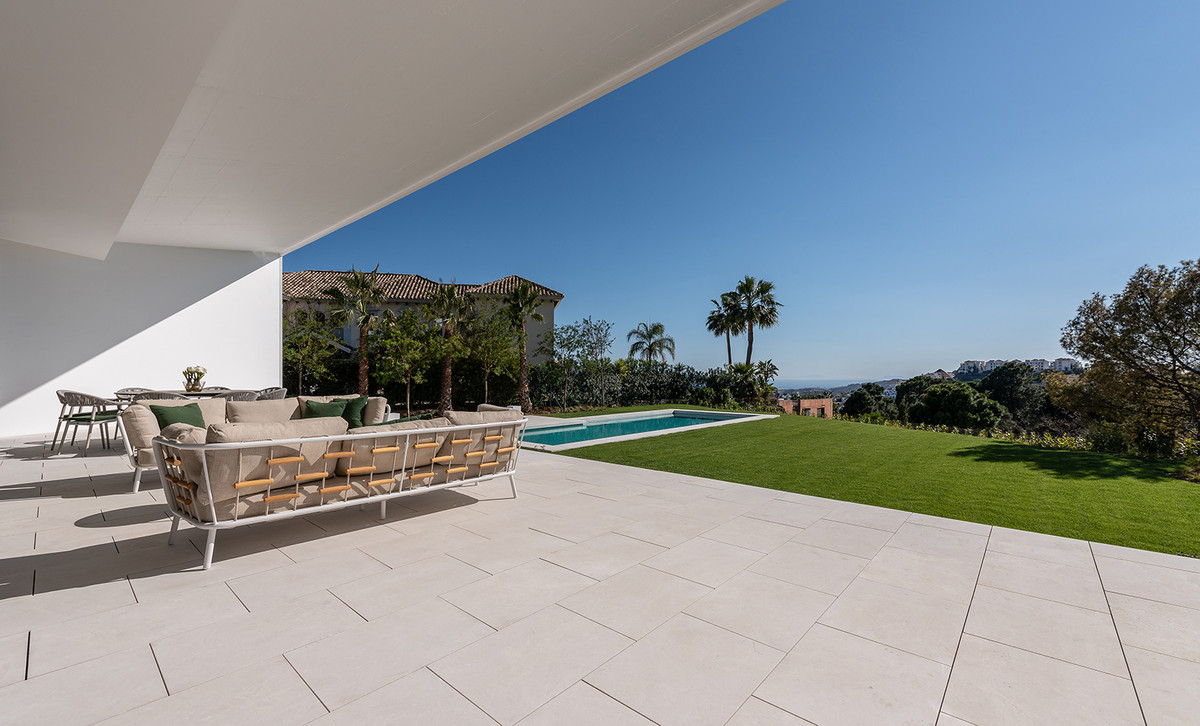 7 Bedroom Villa in Benahavís - Фото 3