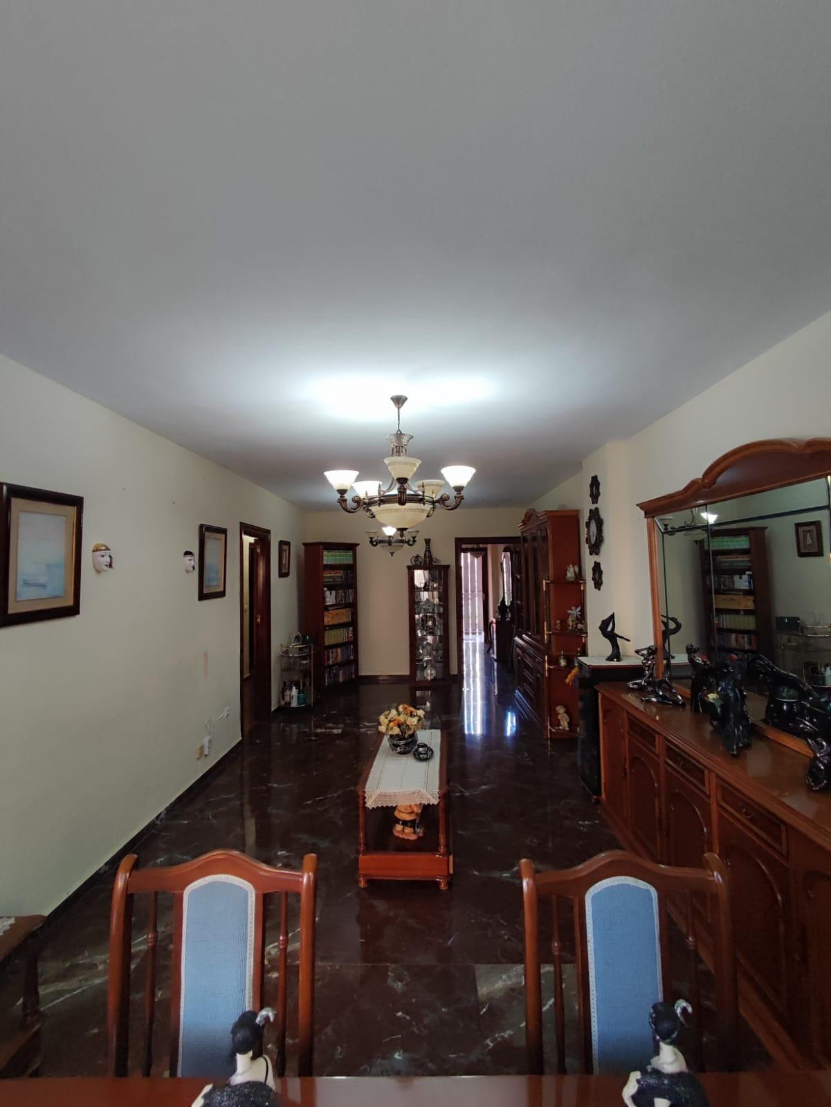 3 Bedroom Apartment in Fuengirola - Photo 15