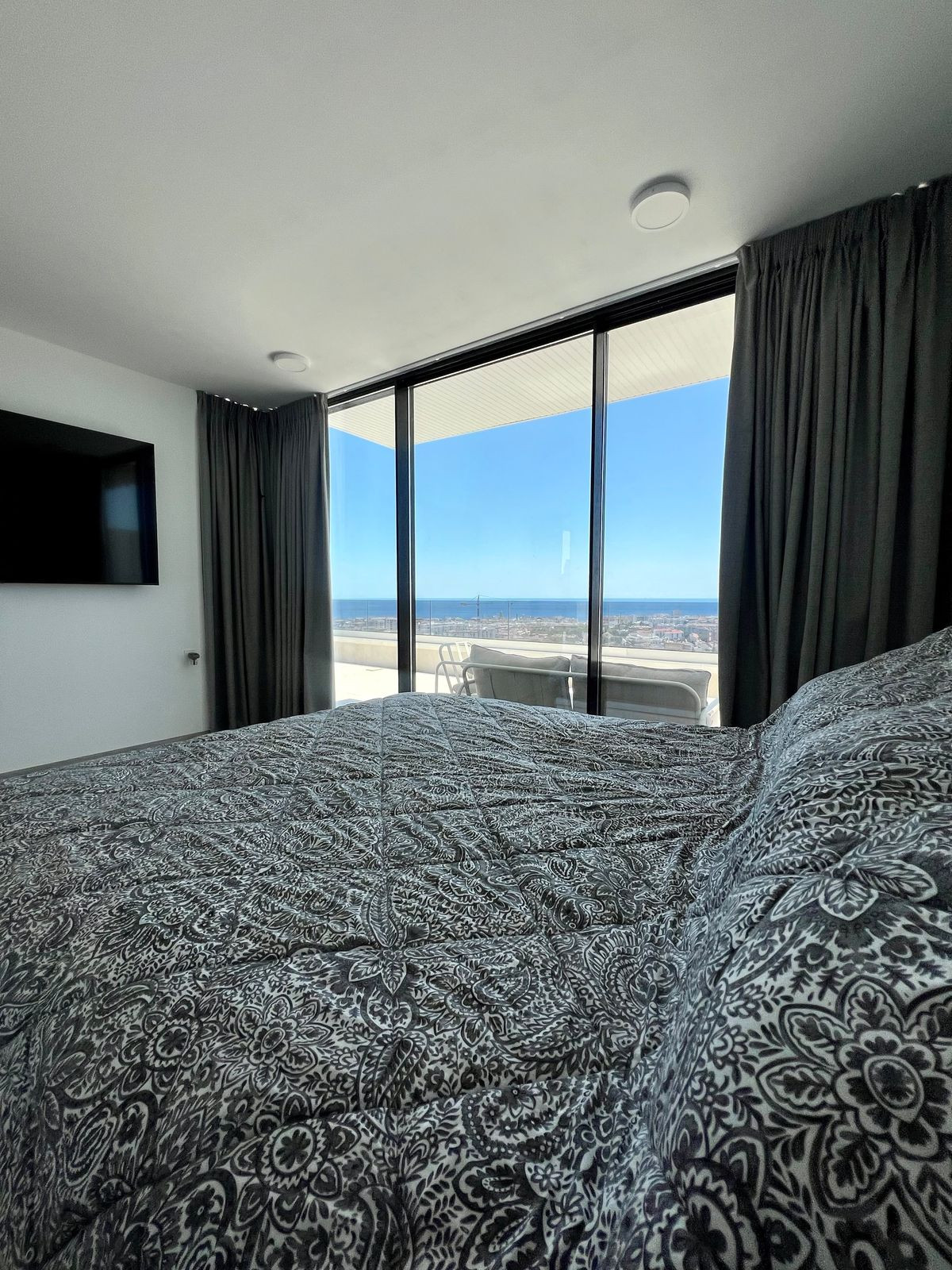 3 Bedroom Penthouse in Estepona - Photo 21
