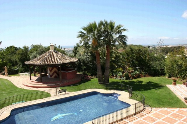 8 Bedroom Villa in Marbella - Foto 17
